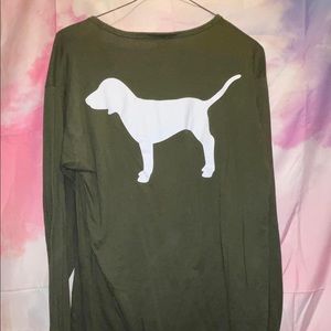 Long sleeve pink shirt small. But fist bigger.